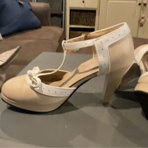 Elegant Beige and White Women's Heels